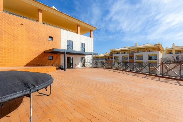 Apartamento T3 para Venda em Albufeira e Olhos de Água Foto 21