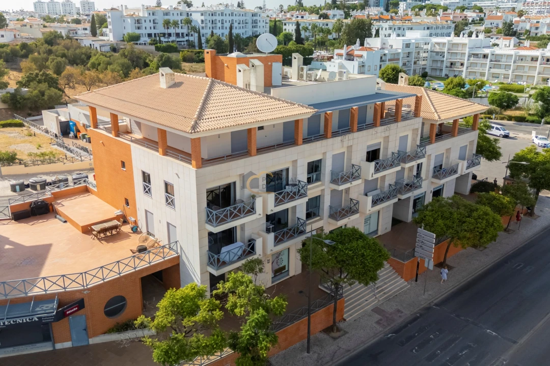 Apartamento T3 para Venda em Albufeira e Olhos de Água Foto 39