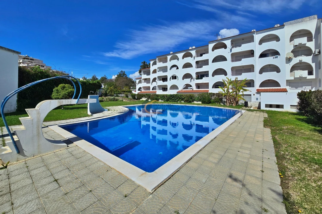 Apartamento T2 para Venda em Albufeira e Olhos de Água Foto 1