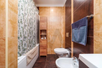 Apartamento T3 para Venda em Olhão