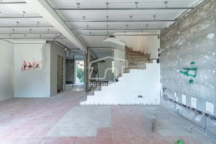 Moradia T3 para Venda em Funchal (Santa Maria Maior) Foto 26