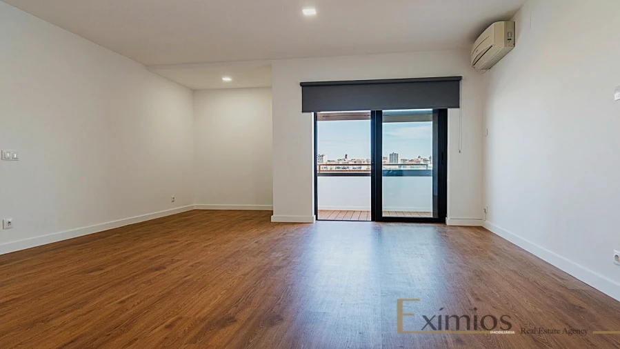 Apartamento T1 para Venda em Póvoa de Varzim, Beiriz e Argivai Foto 3