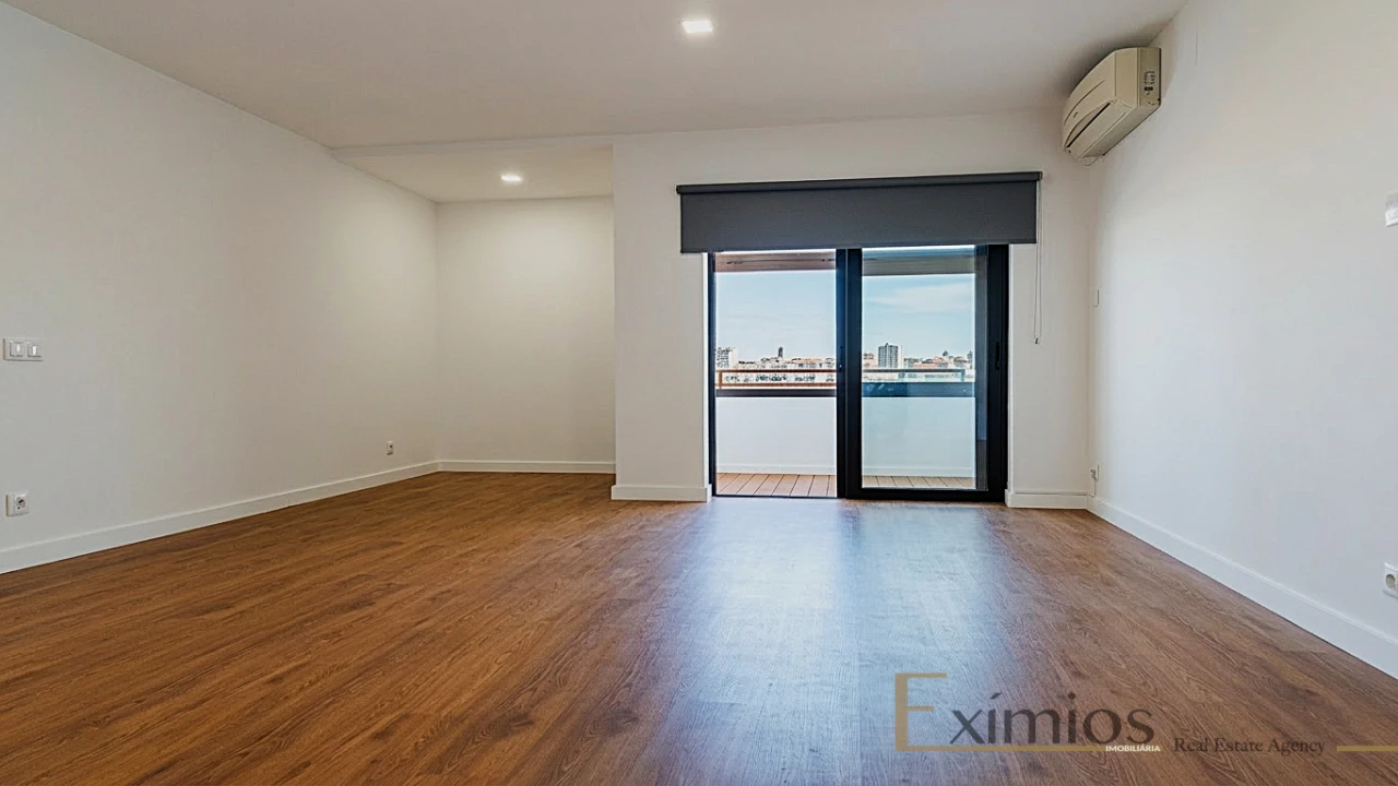 Apartamento T1 para Venda em Póvoa de Varzim, Beiriz e Argivai Foto 3