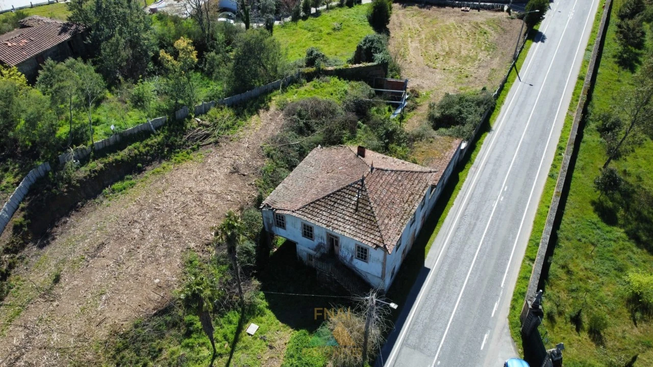 Moradia T5 para Venda em Mazedo e Cortes Foto 2