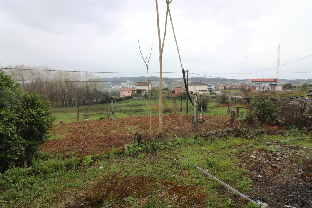 Moradia T4 para Venda em Croca Foto 14