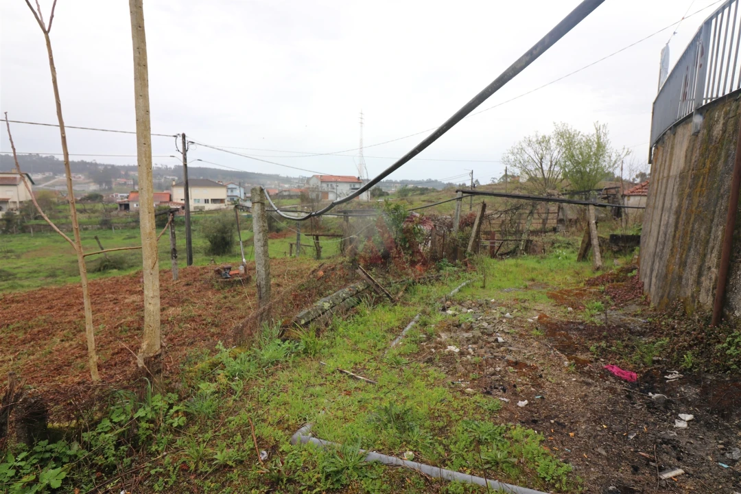 Moradia T4 para Venda em Croca Foto 13