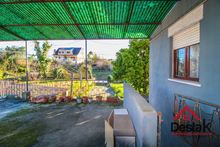 Moradia T4 para Venda em Campo Foto 13