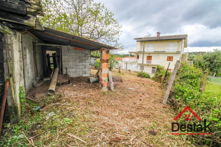 Moradia T4 para Venda em Campo Foto 9