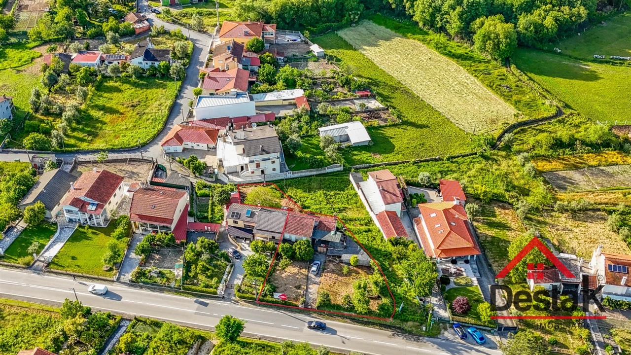 Moradia T4 para Venda em Campo Foto 20