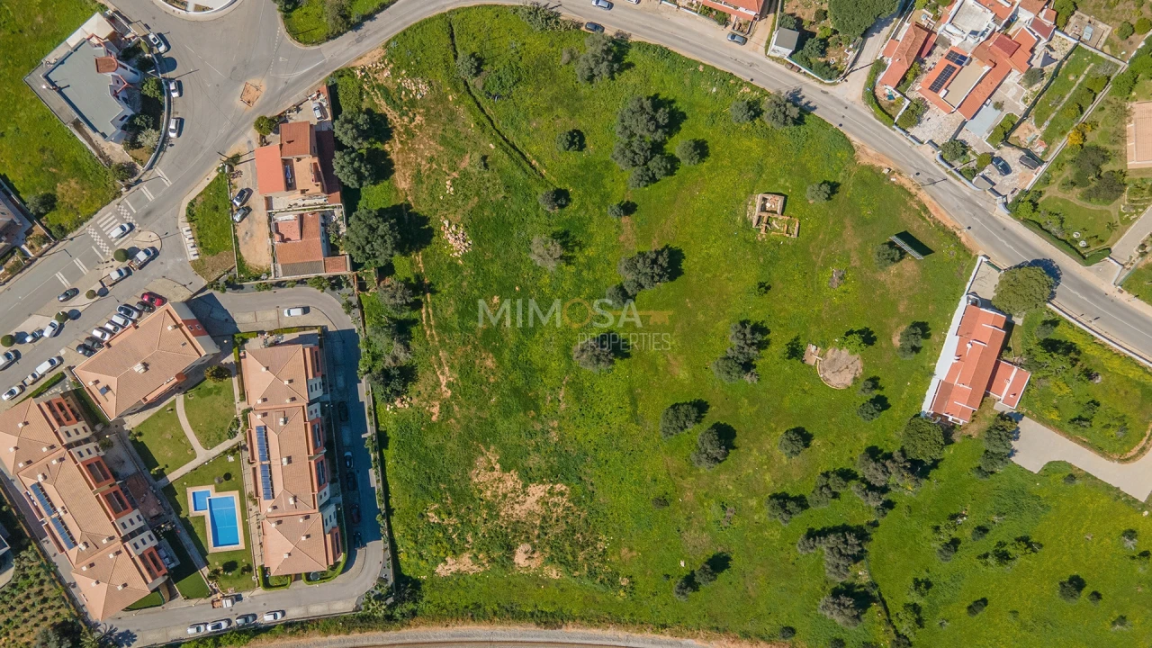 Moradia T4 para Venda em Portimão Foto 3