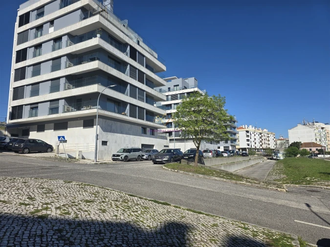 Terreno para Venda em Venteira Foto 1