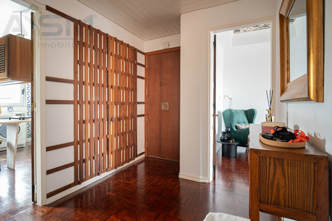 Apartamento T5 para Venda em Olivais Foto 6