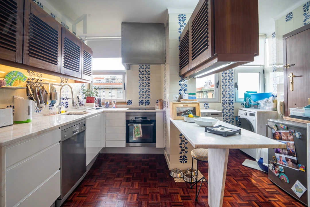 Apartamento T5 para Venda em Olivais Foto 24