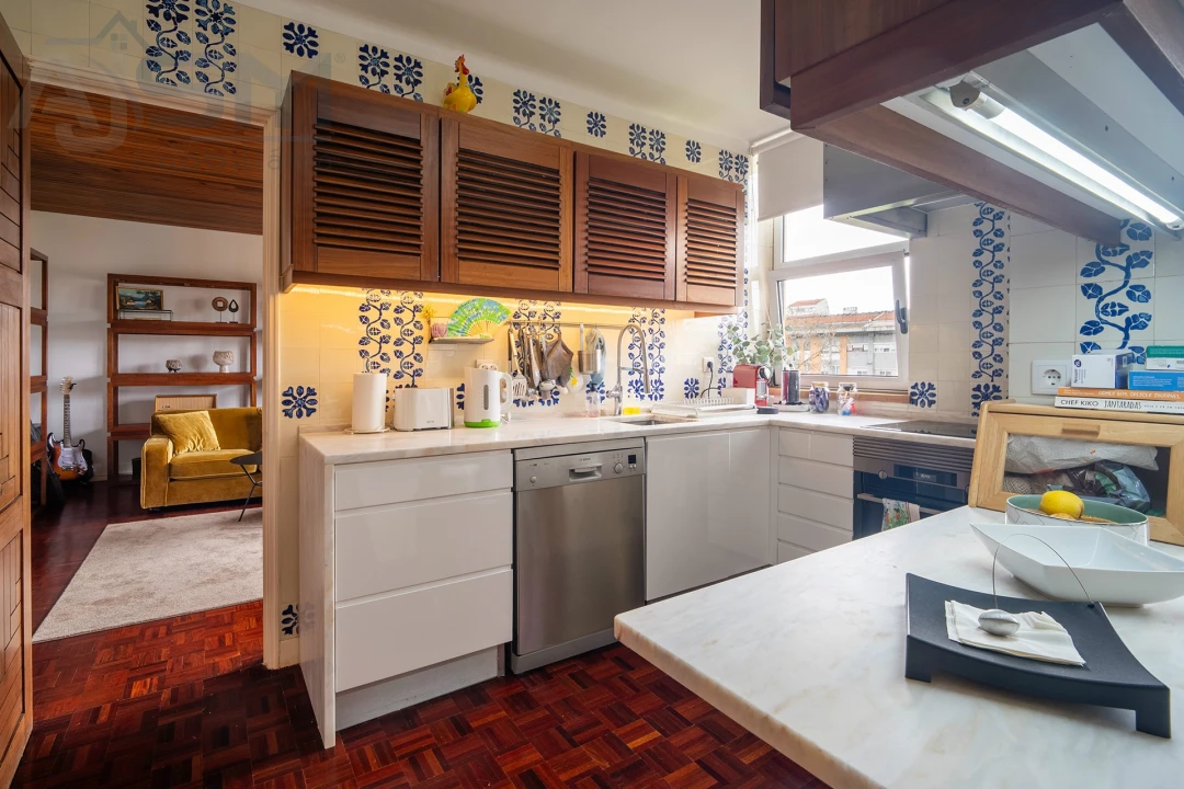 Apartamento T5 para Venda em Olivais Foto 23