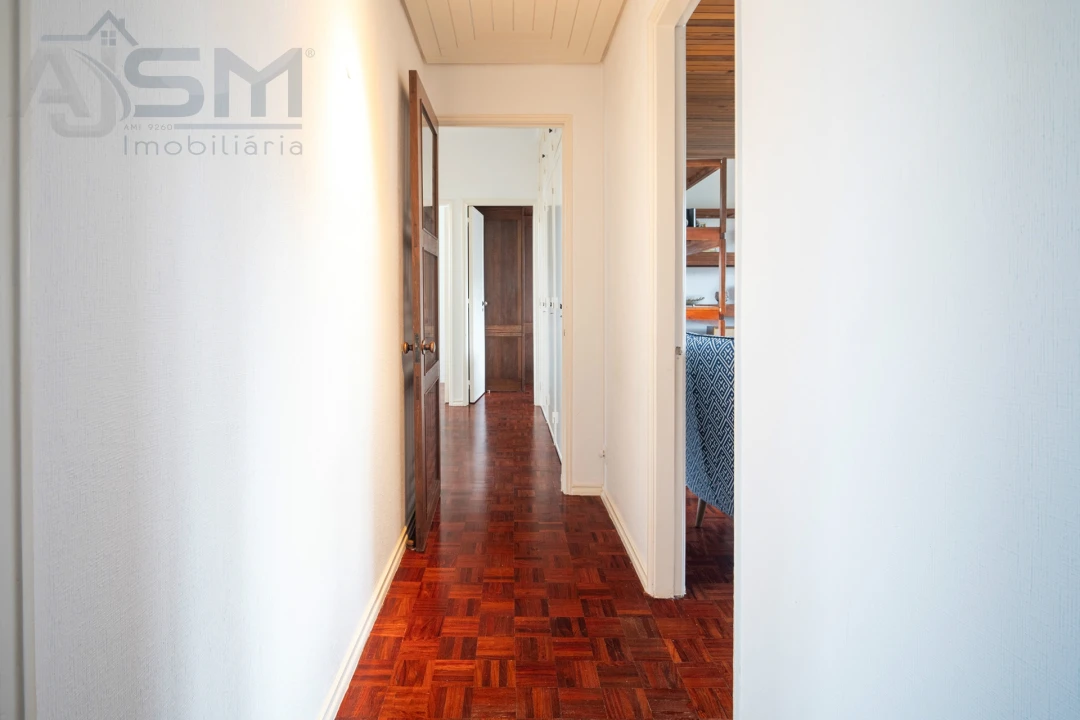 Apartamento T5 para Venda em Olivais Foto 9