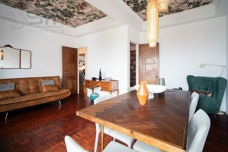 Apartamento T5 para Venda em Olivais Foto 1