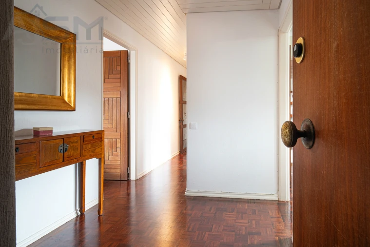 Apartamento T5 para Venda em Olivais Foto 5