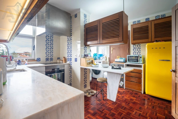 Apartamento T5 para Venda em Olivais Foto 21