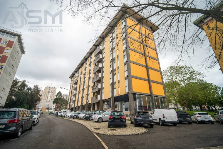 Apartamento T5 para Venda em Olivais Foto 29