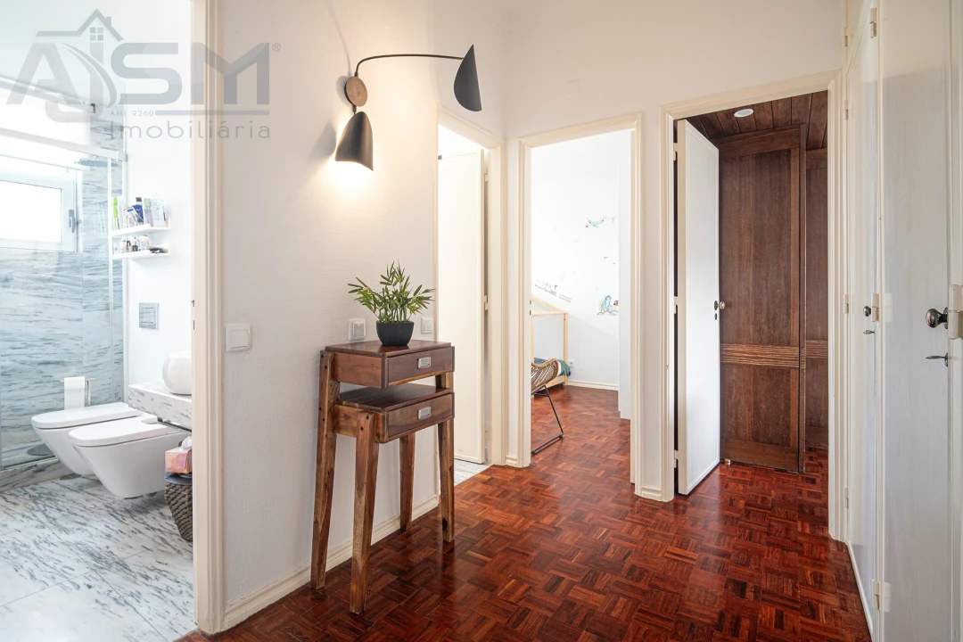 Apartamento T5 para Venda em Olivais Foto 13