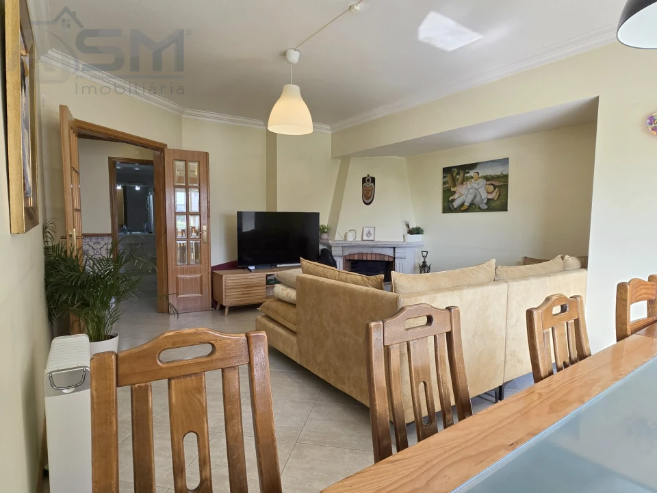 Apartamento T3 para Venda em Cacém e São Marcos Foto 3