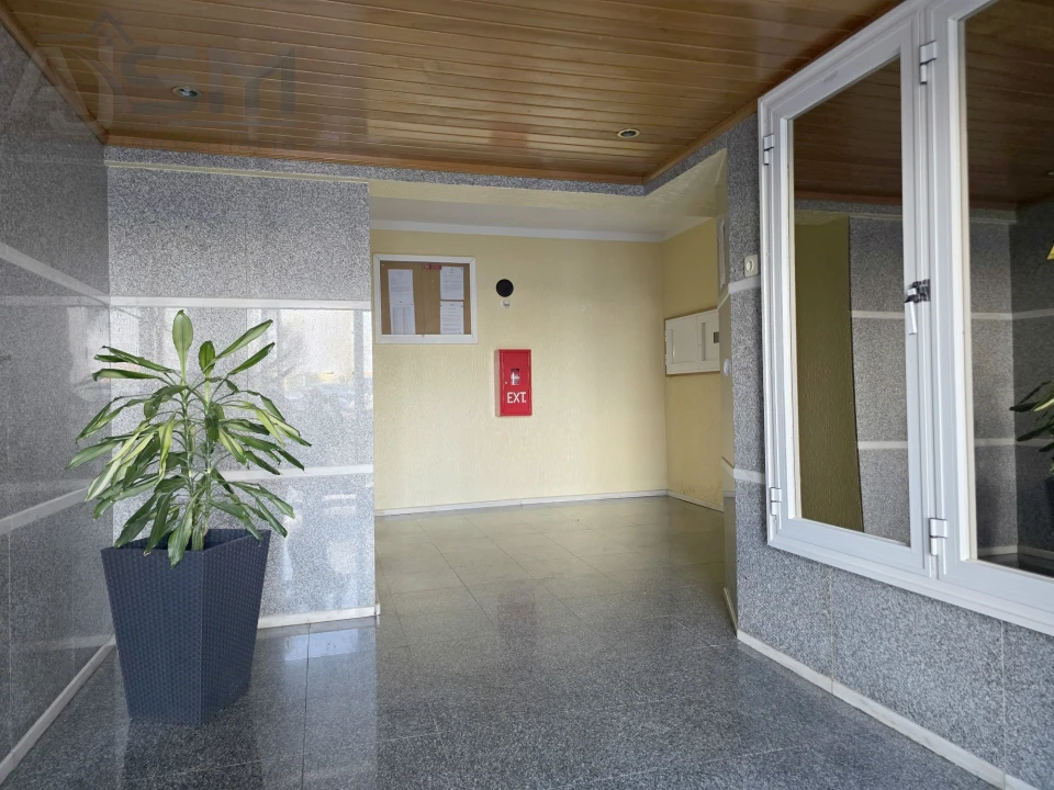 Apartamento T3 para Venda em Cacém e São Marcos Foto 31