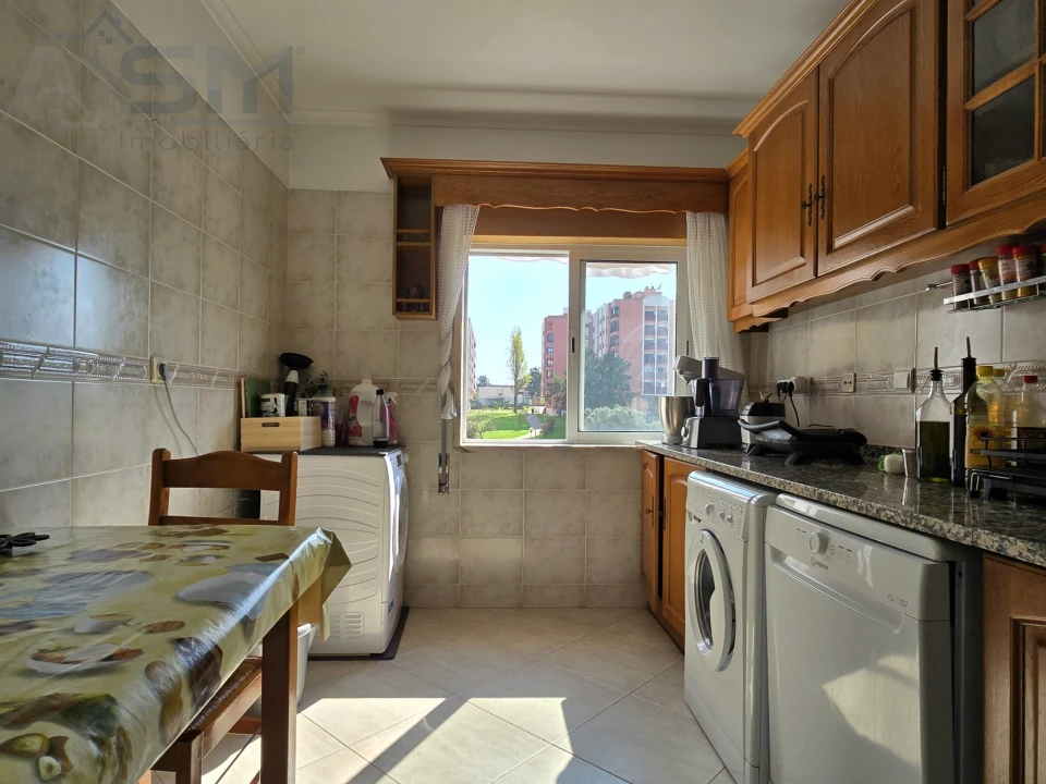 Apartamento T3 para Venda em Cacém e São Marcos Foto 9