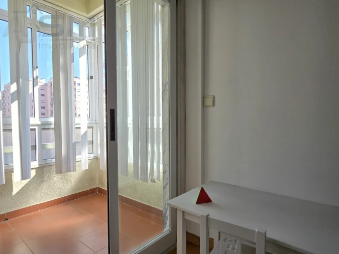 Apartamento T3 para Venda em Cacém e São Marcos Foto 19