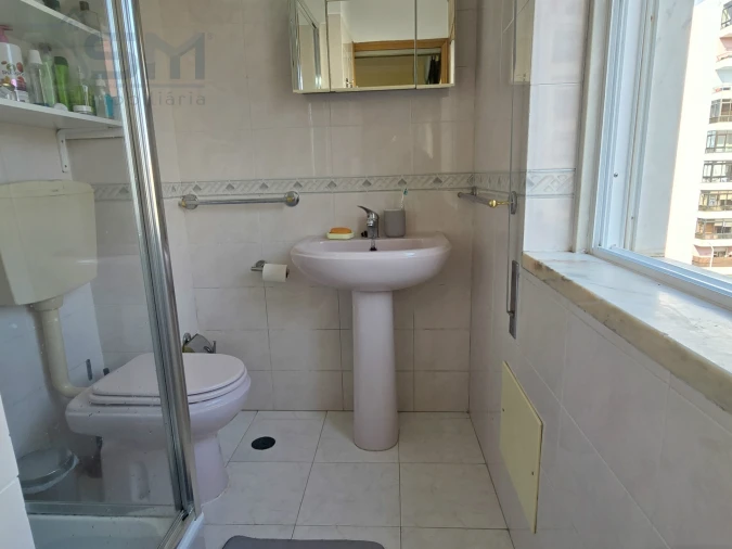 Apartamento T3 para Venda em Cacém e São Marcos Foto 27