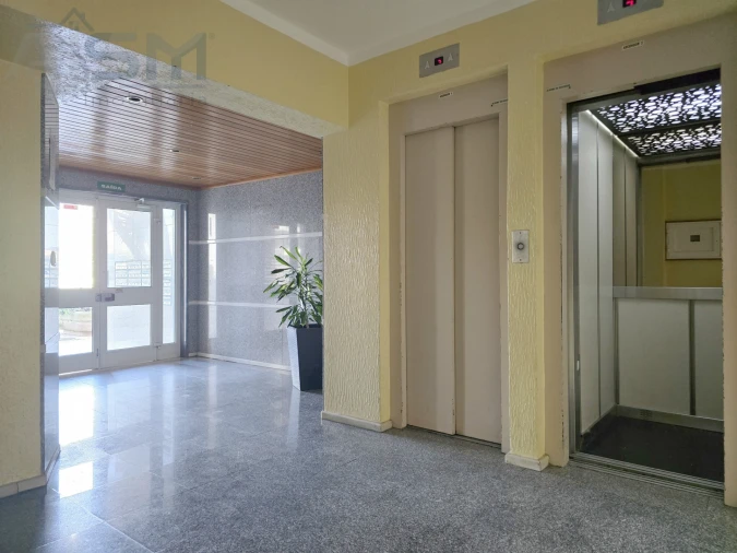 Apartamento T3 para Venda em Cacém e São Marcos Foto 30