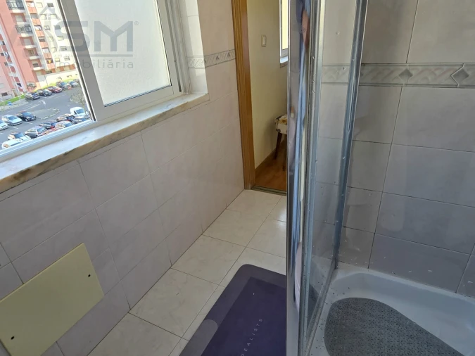 Apartamento T3 para Venda em Cacém e São Marcos Foto 28