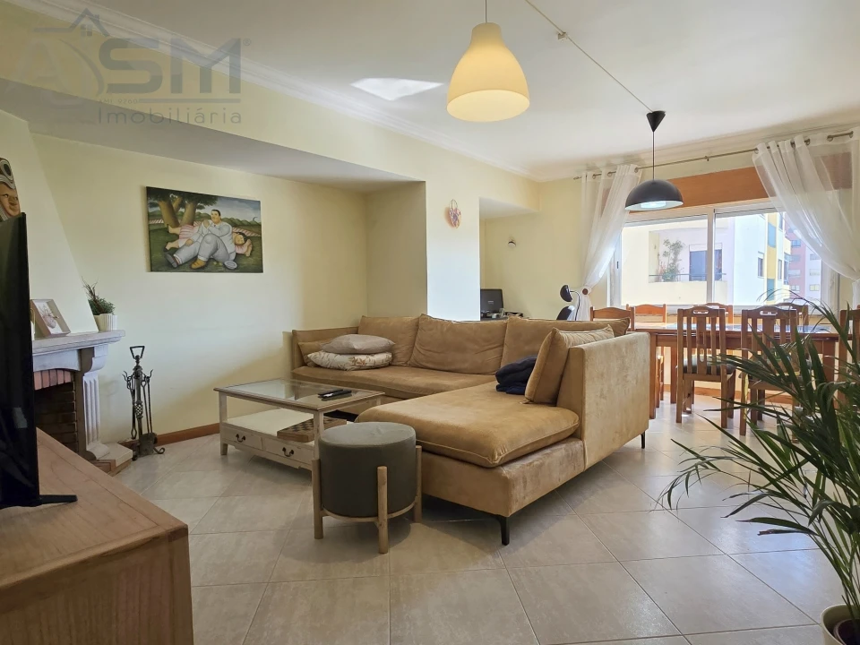 Apartamento T3 para Venda em Cacém e São Marcos Foto 2