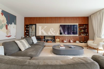 Apartamento T4 para Venda em Aldoar, Foz do Douro e Nevogilde