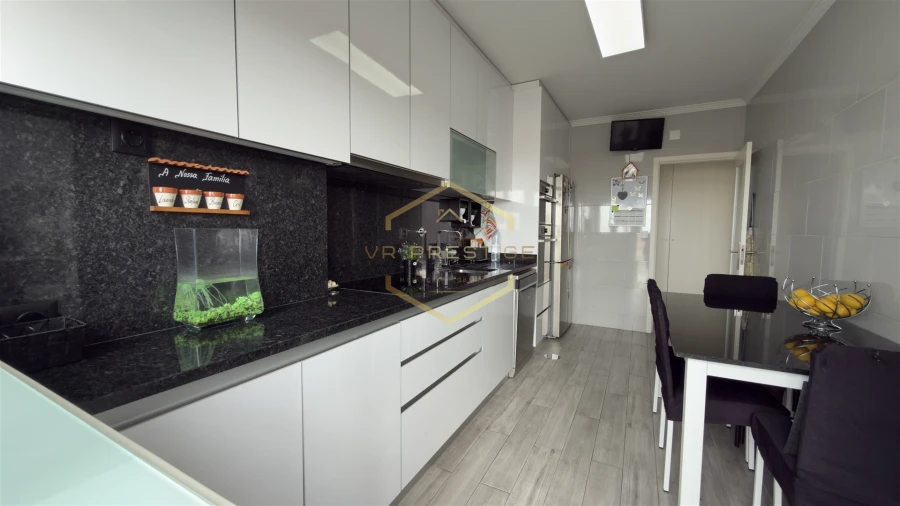 Apartamento T3 para Venda em Vila do Conde Foto 2