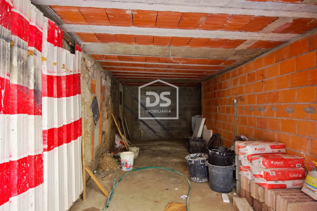 Moradia T2 para Venda em Cedofeita, Santo Ildefonso, Sé, Miragaia, São Nicolau e Vitória Foto 12
