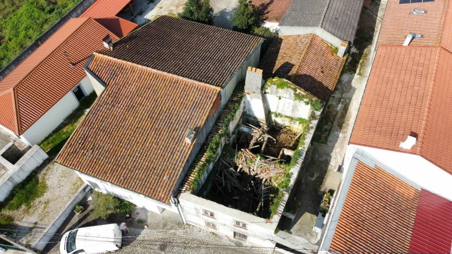 Moradia T6 para Venda em Eiras e São Paulo de Frades Foto 11