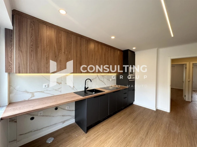 Apartamento T2 para Venda em Carregado e Cadafais Foto 11