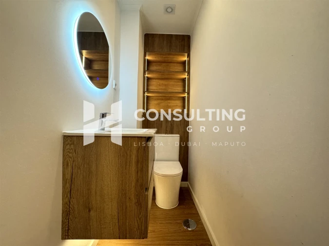 Apartamento T2 para Venda em Carregado e Cadafais Foto 43