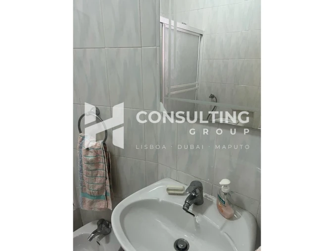 Apartamento T1 para Venda em Venteira Foto 11