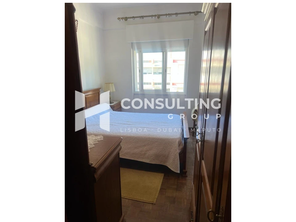 Apartamento T1 para Venda em Venteira Foto 6