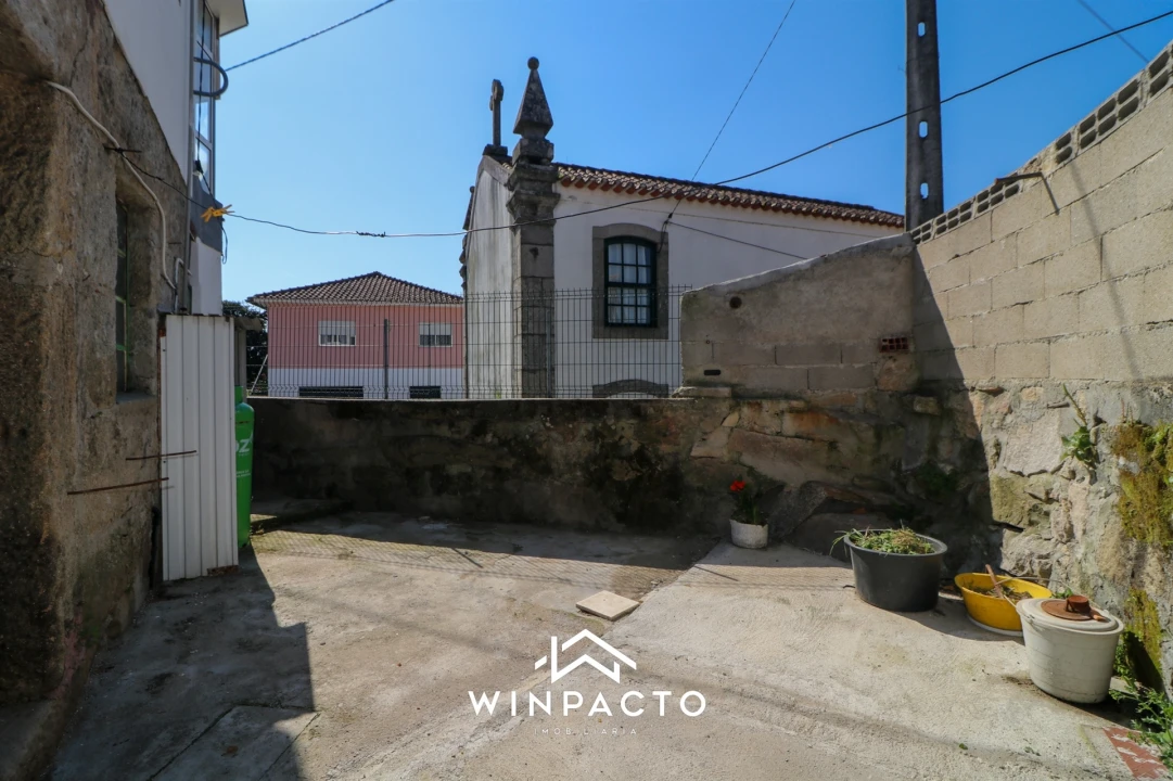 Moradia T2 para Venda em Espinho Foto 34