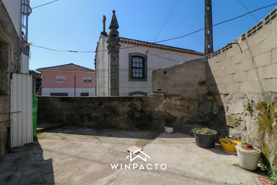 Moradia T2 para Venda em Espinho Foto 39