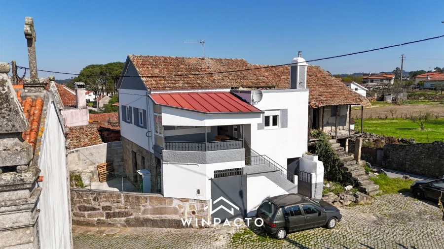 Moradia T2 para Venda em Espinho Foto 3