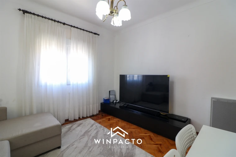 Moradia T2 para Venda em Espinho Foto 6