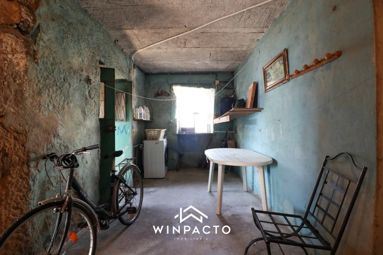 Moradia T2 para Venda em Espinho Foto 40