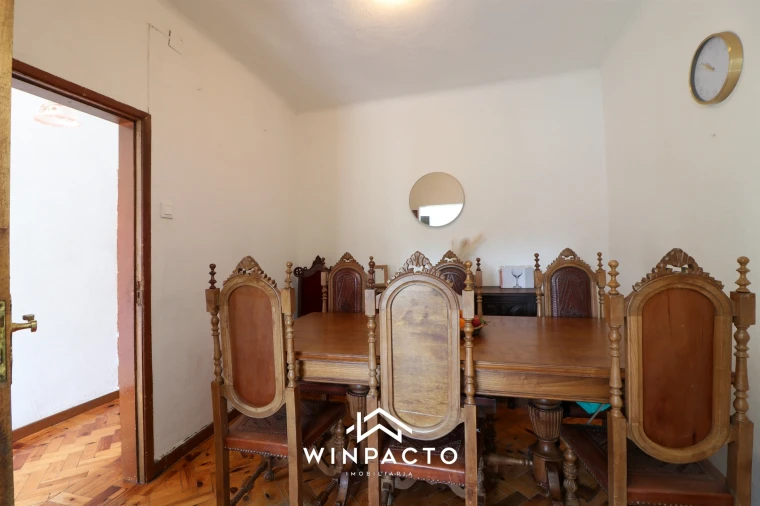 Moradia T2 para Venda em Espinho Foto 16