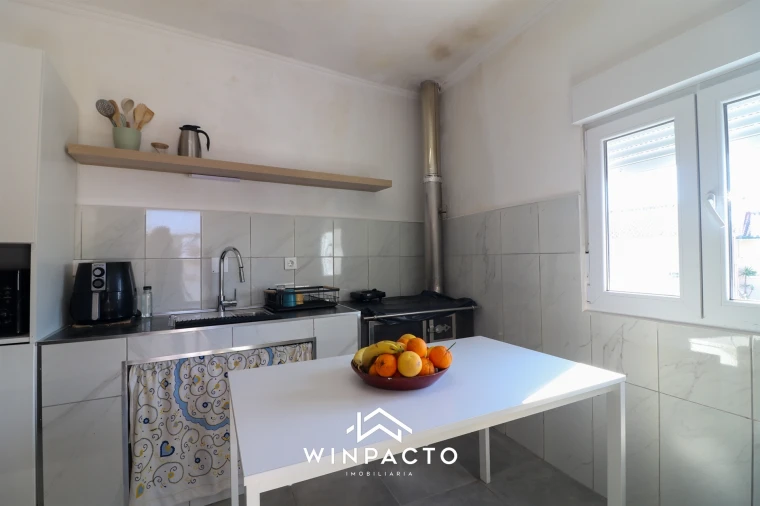 Moradia T2 para Venda em Espinho Foto 7