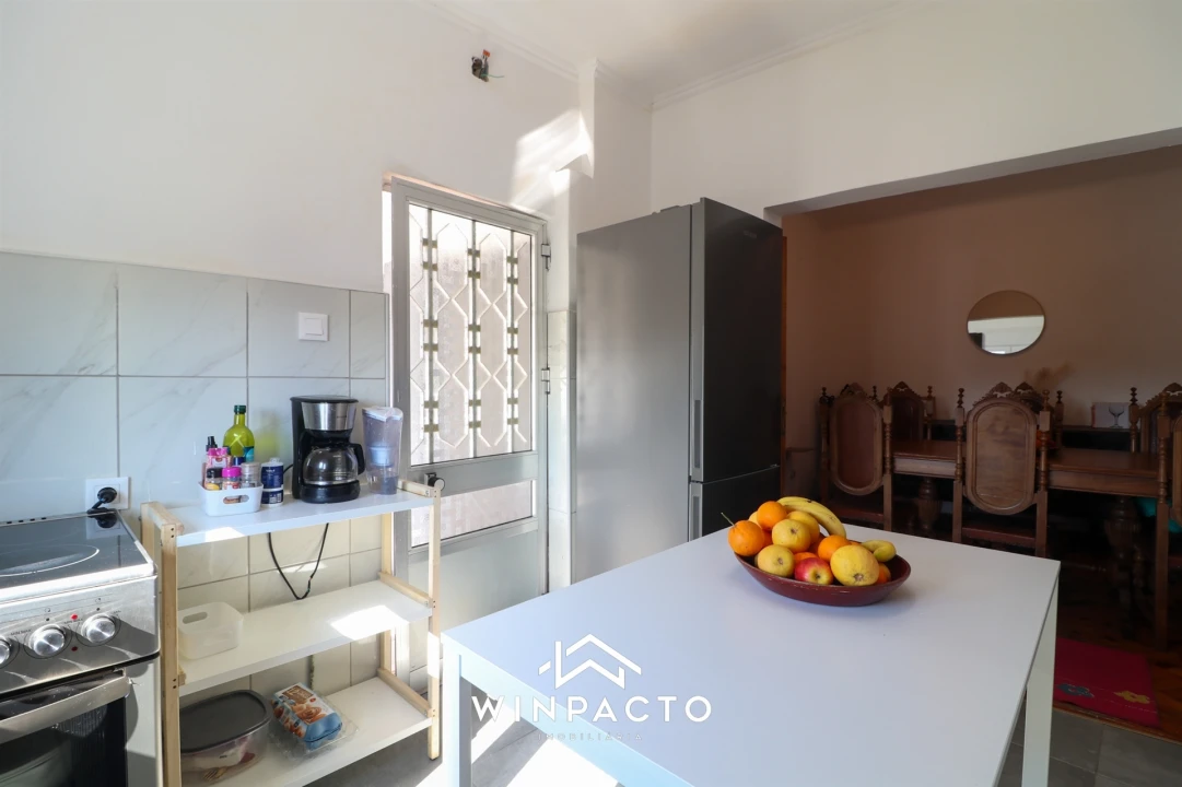 Moradia T2 para Venda em Espinho Foto 11