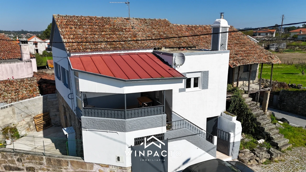 Moradia T2 para Venda em Espinho Foto 1