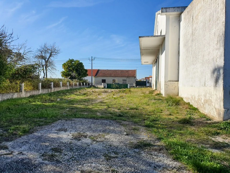 Armazém para Venda em Alcanhões Foto 4